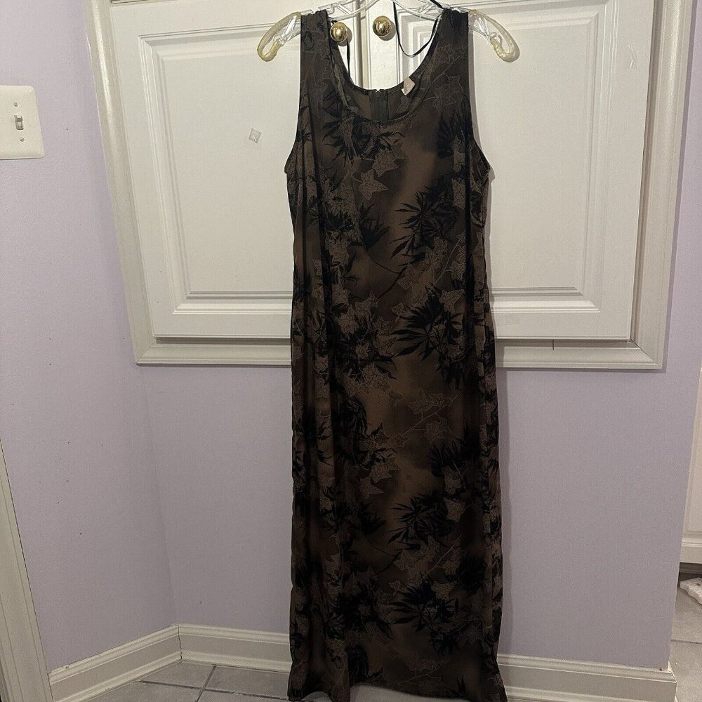 Women’s Brown Dress Size 16